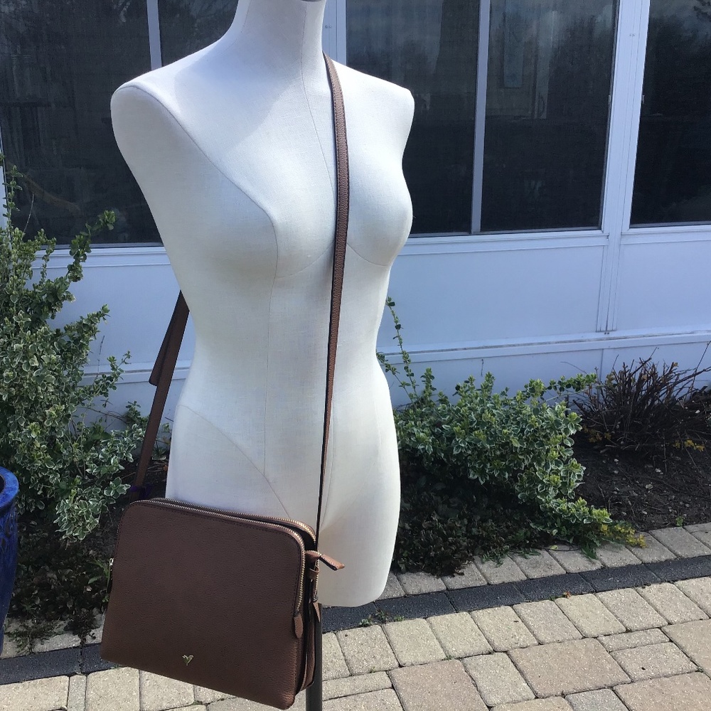 Lily and ivy NWT brown crossbody